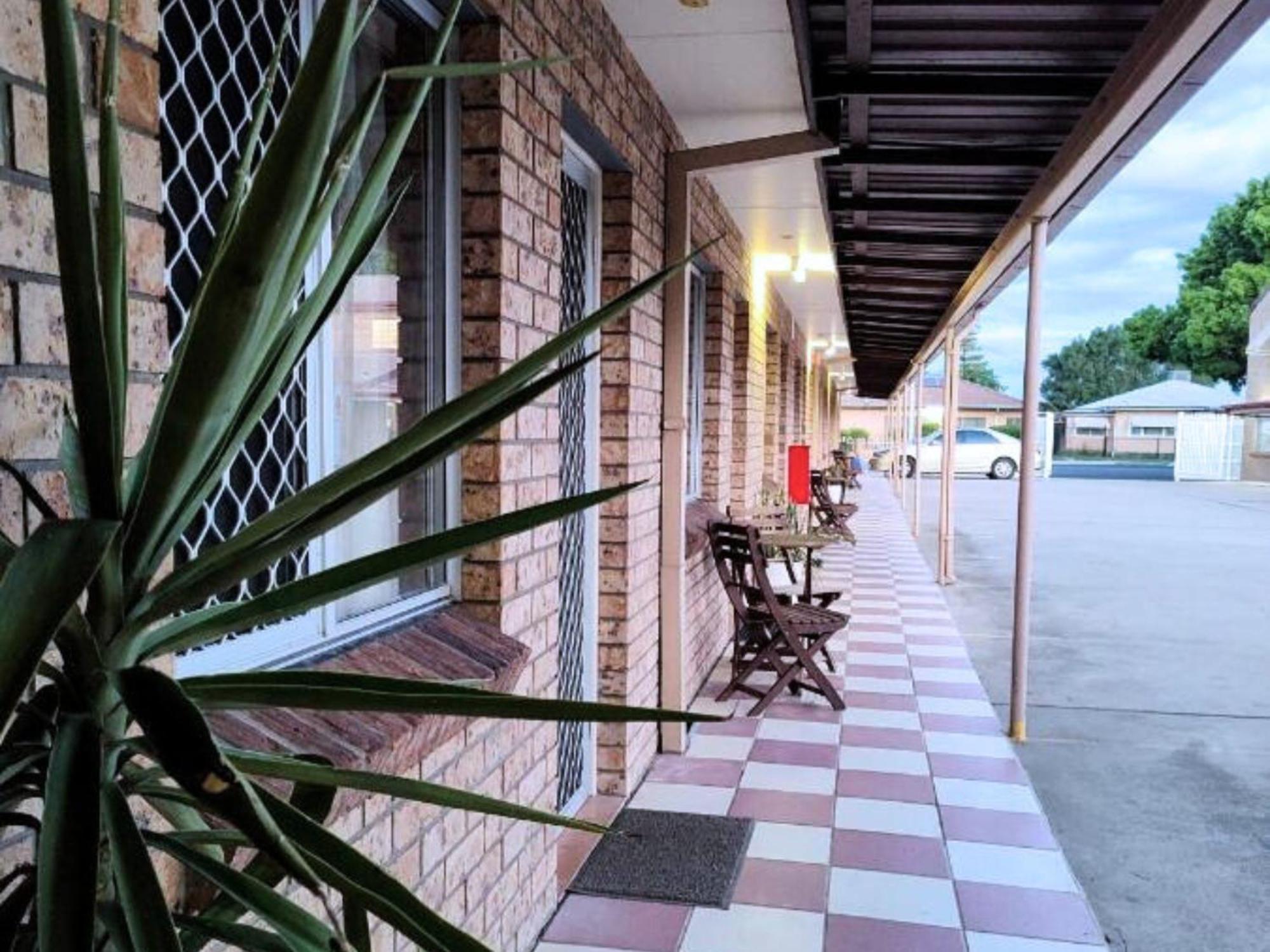 The Phoenix Artesian Spa Resort And Accommodation Moree Exterior foto