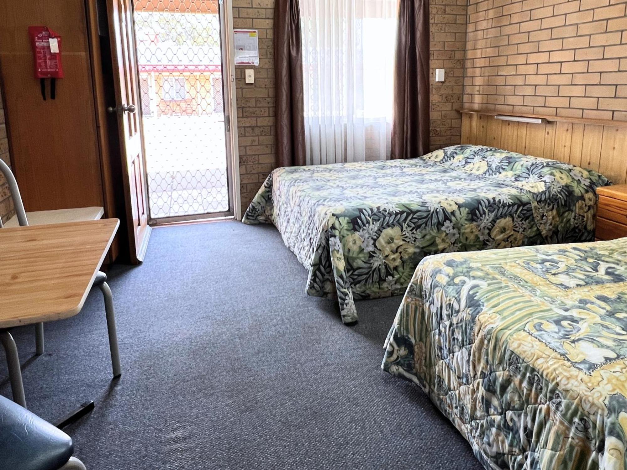 The Phoenix Artesian Spa Resort And Accommodation Moree Exterior foto