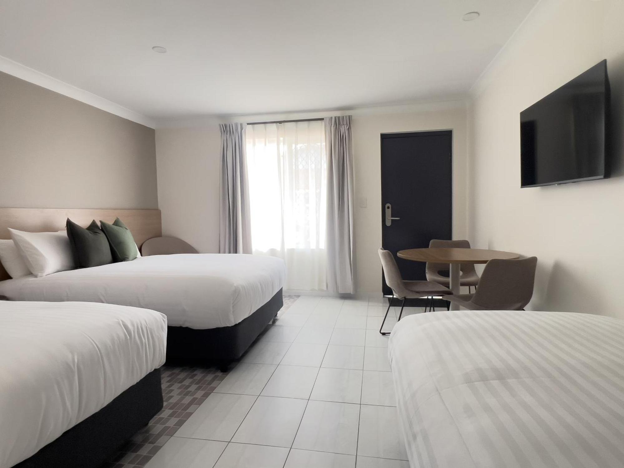 The Phoenix Artesian Spa Resort And Accommodation Moree Exterior foto