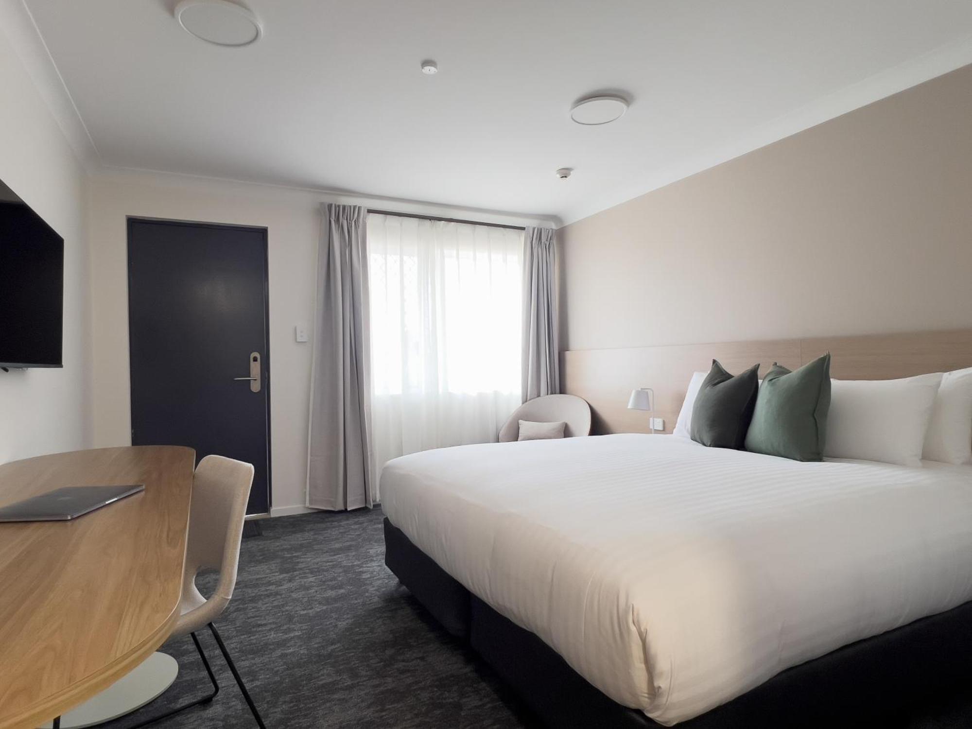 The Phoenix Artesian Spa Resort And Accommodation Moree Exterior foto