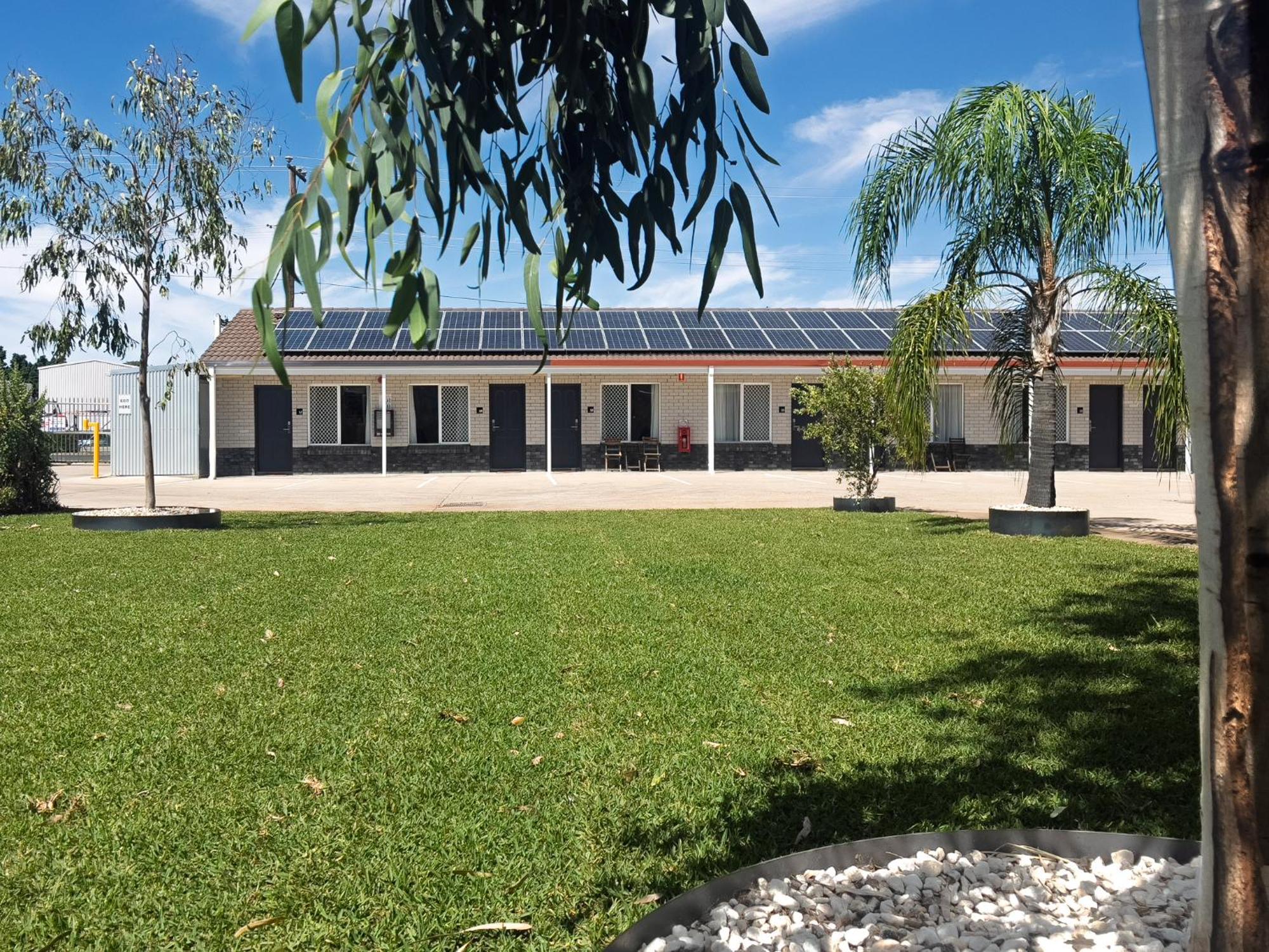 The Phoenix Artesian Spa Resort And Accommodation Moree Exterior foto