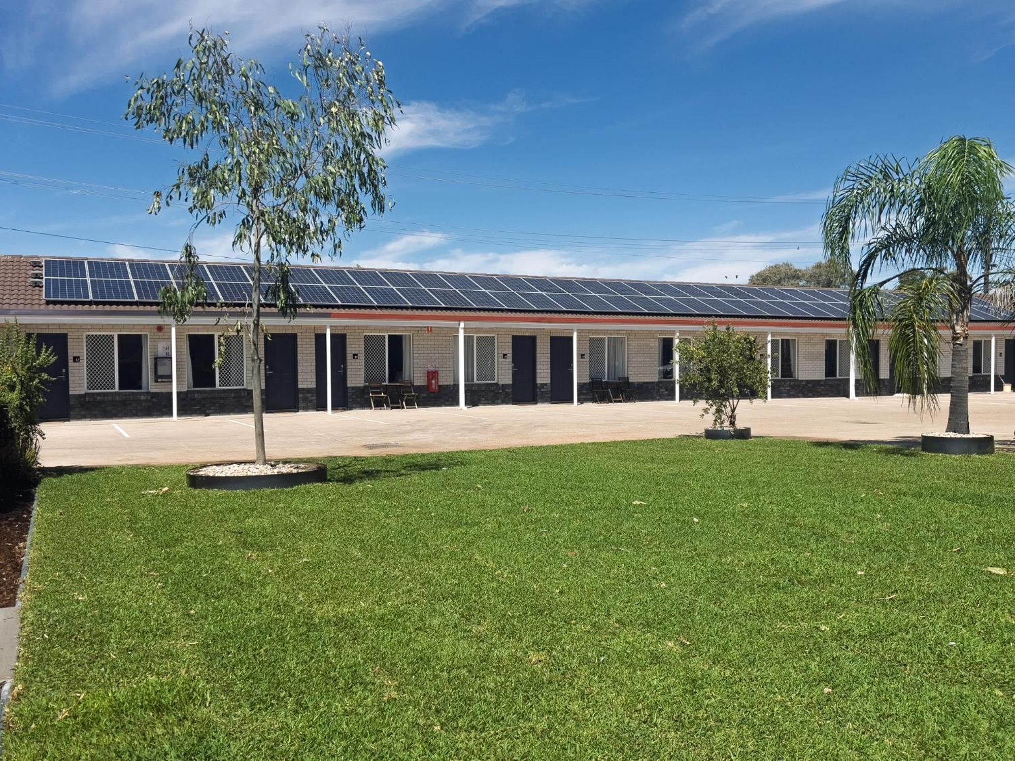 The Phoenix Artesian Spa Resort And Accommodation Moree Exterior foto